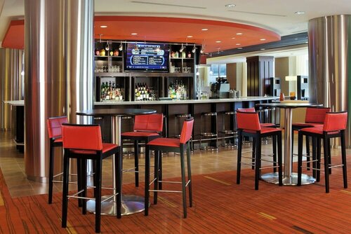 Гостиница Courtyard by Marriott Arlington Crystal City/Reagan National в Арлингтоне