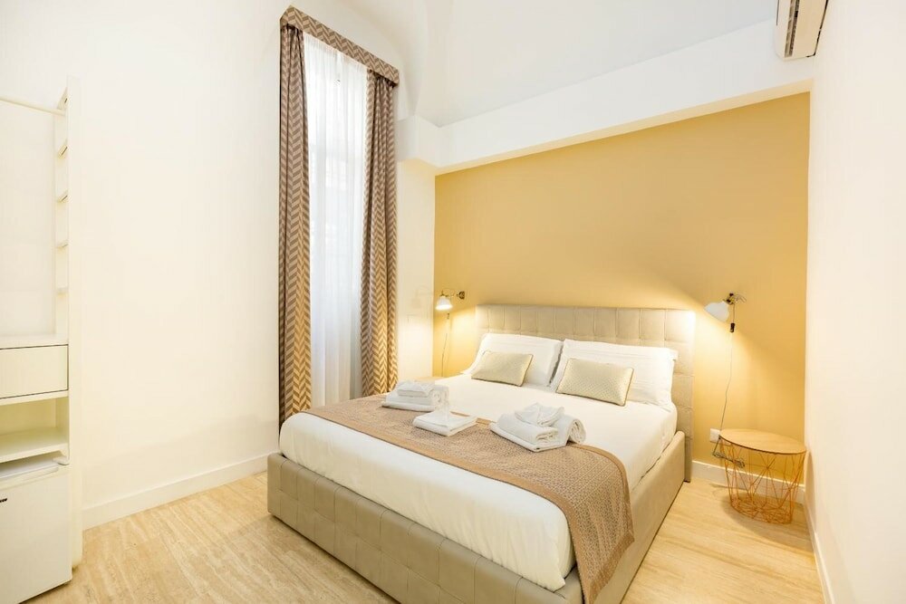 Фото Trevi Fountain Guesthouse