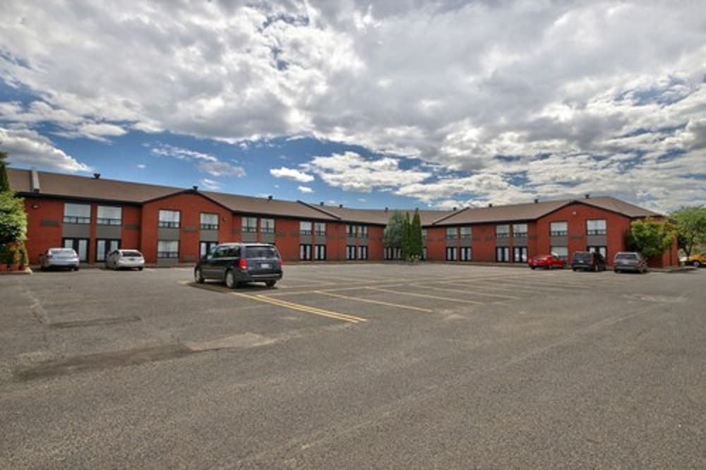 Фото Best Western Hotel Brossard