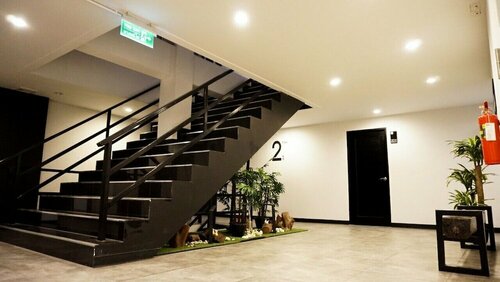 Гостиница B-Black Hotel Chonburi в Чонбури