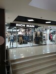 Rich Man (ulitsa Krylova, 66Б), tienda de ropa