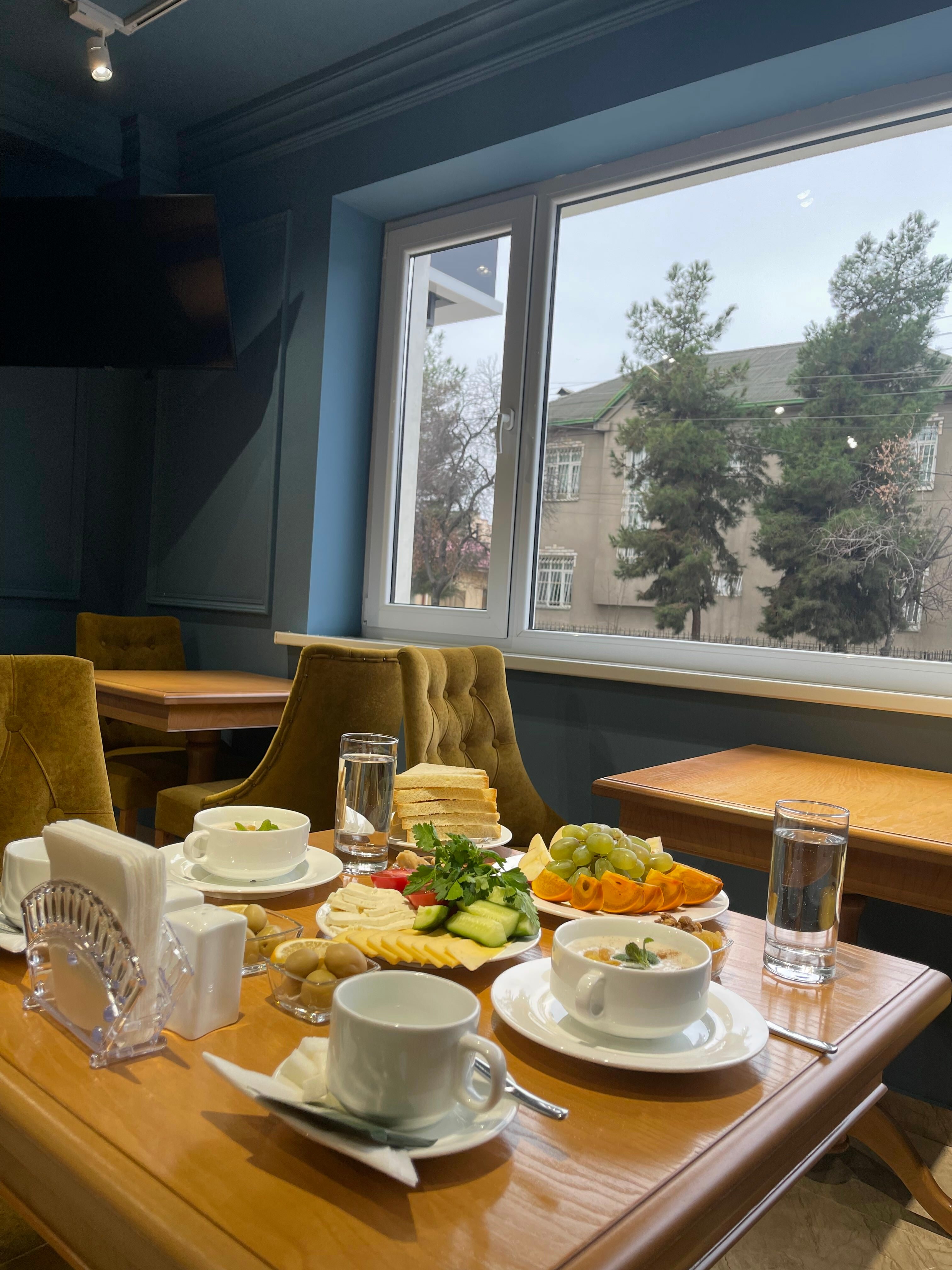 Фото Bristol Hotel Tashkent