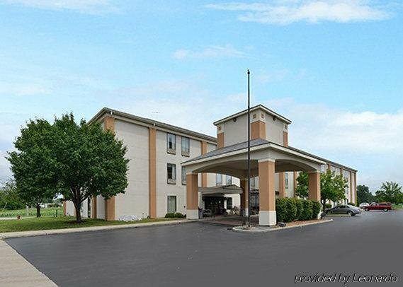 Гостиница Quality Inn & Suites near St. Louis and I-255