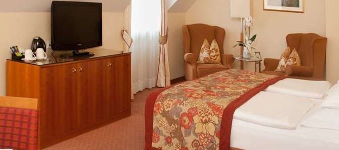 Фото Hotel Kaiserhof Wien