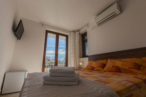 Гостиница Guesthouse Santin в Ровине