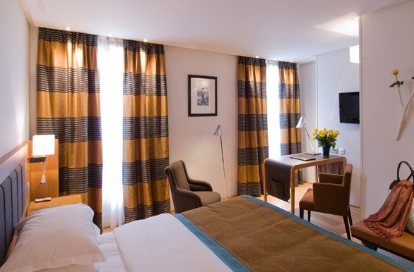 Фото Le Six Paris Hôtel & Spa