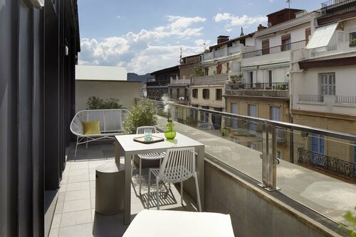 Жильё посуточно Basque Terrace by FeelFree Rentals
