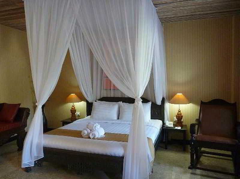 Фото Satriya Cottages