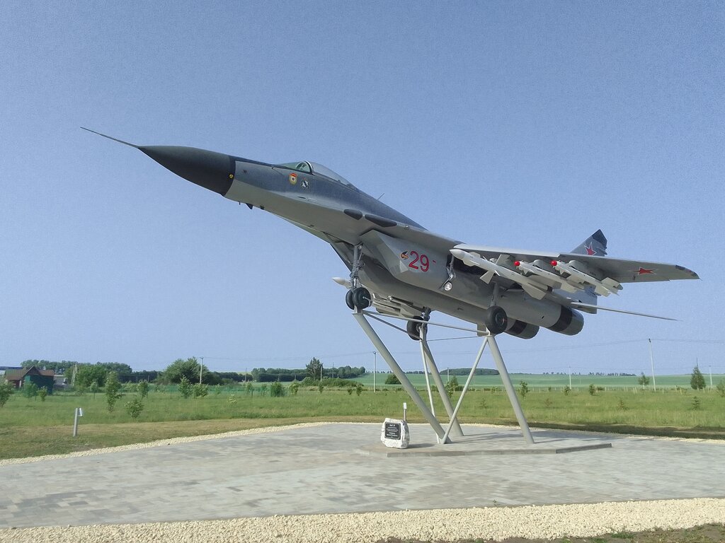 Monumento, memorial Самолёт МиГ-29, , foto