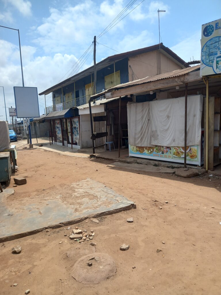 Fast food Opanka special, Accra, photo