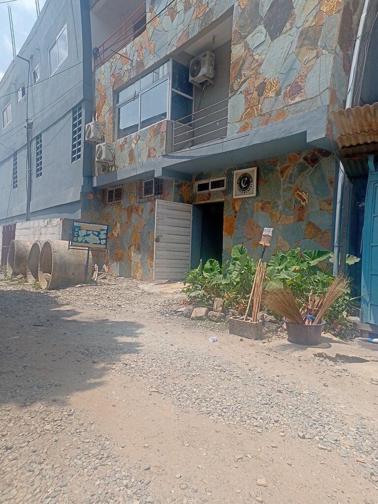 Foreign trade and foreign economic organizations Kaneshie central forex burau, Accra, photo