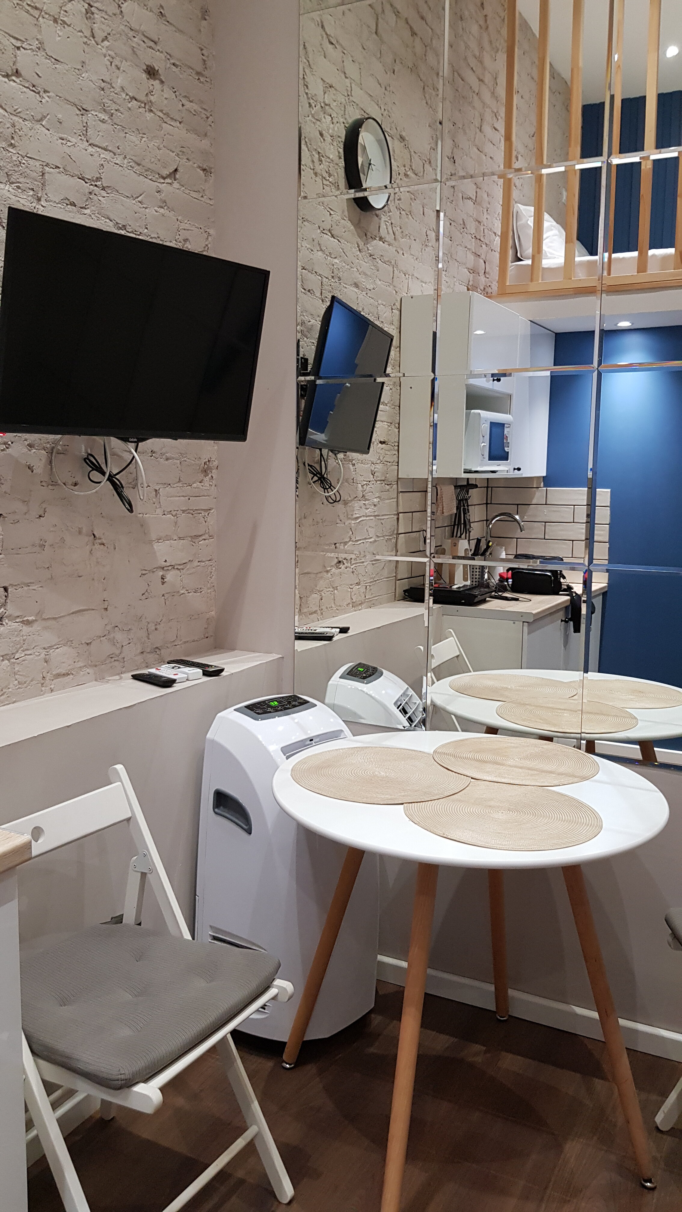 Фото Light House