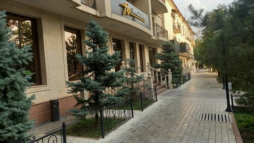 Гостиница FN Shymkent в Шымкенте