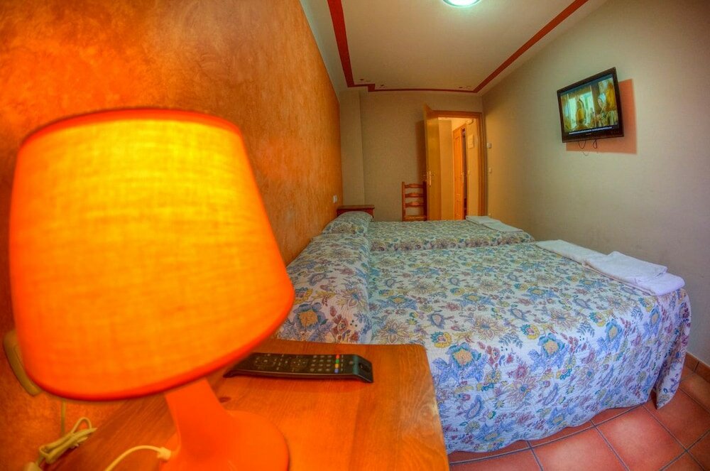 Фото Hotel Rural Redecilla del Camino