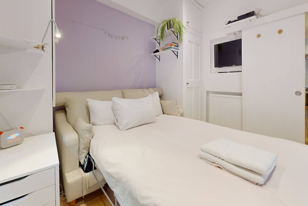 Фото Luxurious Victorian Home