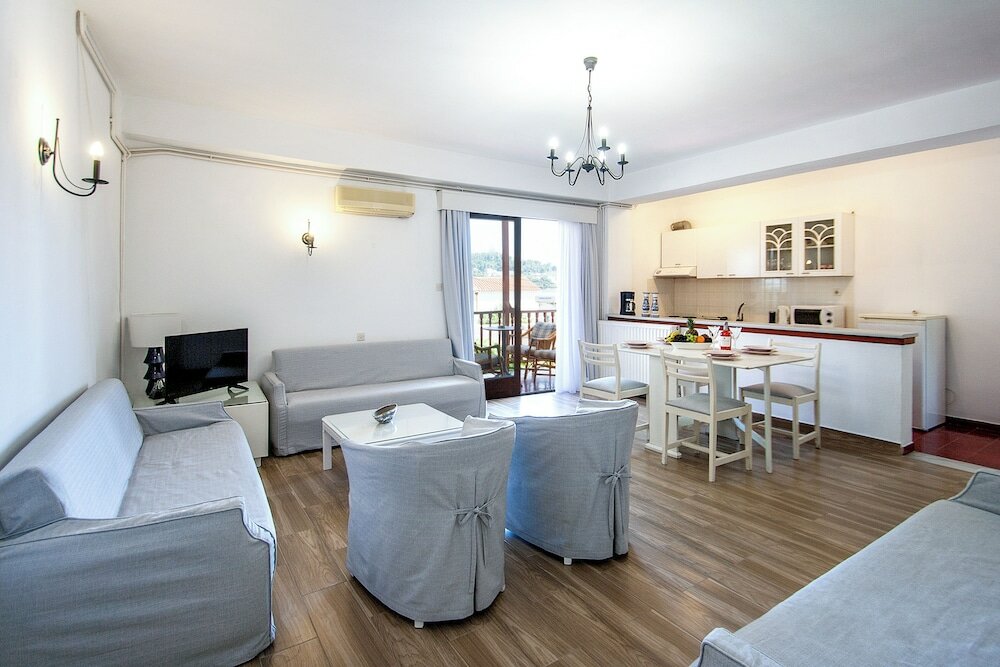 Фото Sofia Studios