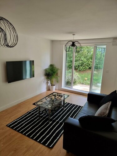 London City Stays - Modern 2 Bedroom Apartment With Free Parking And Gym Access