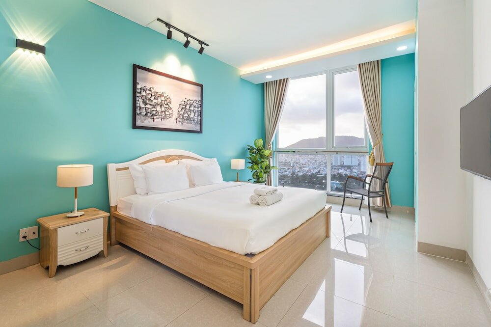 Фото Stephen Luxury Apartments