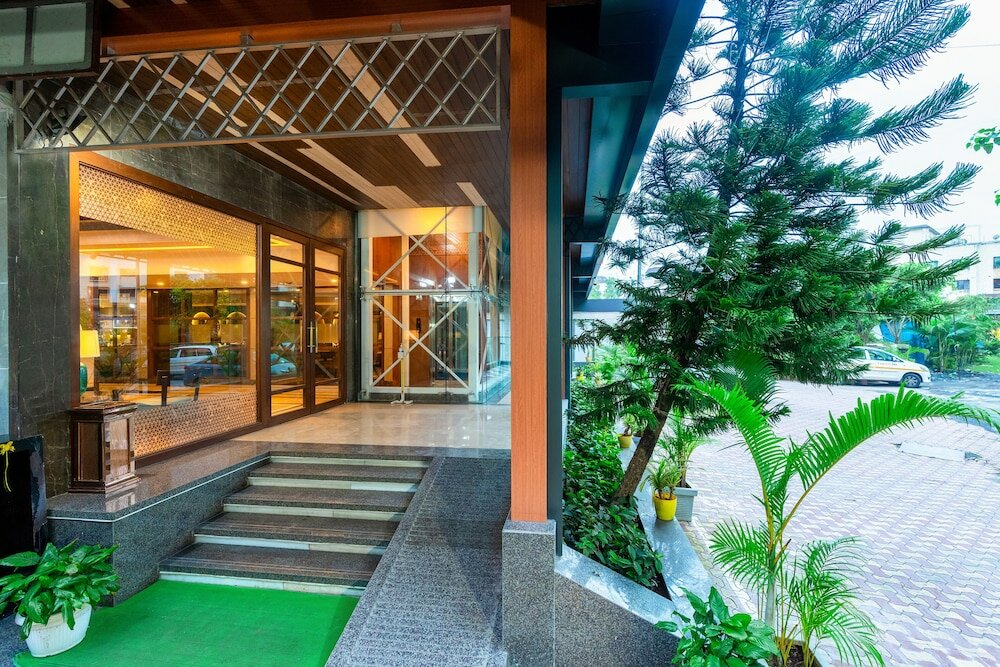 Фото Hotel Express Inn