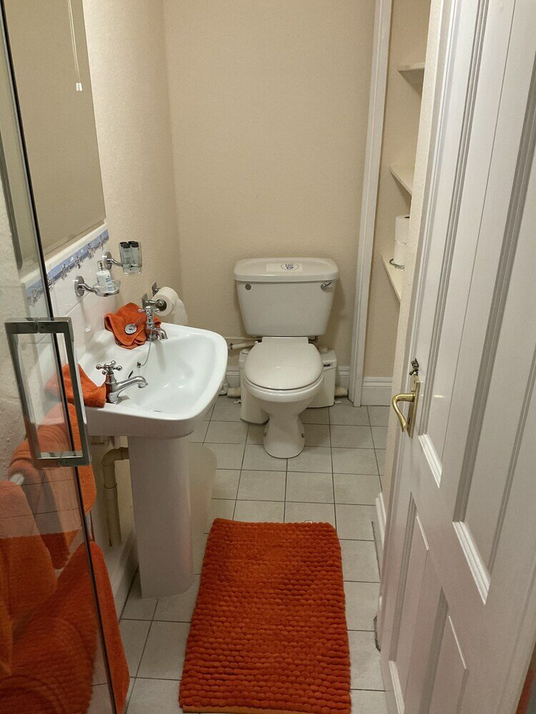 Фото Number 52 Bed & Breakfast