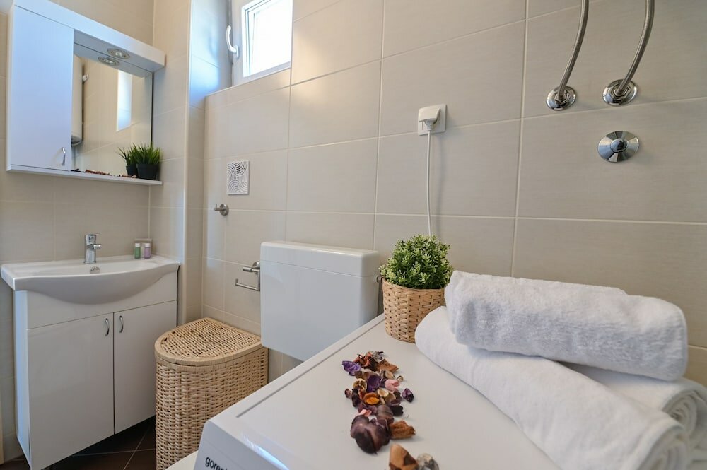 Фото Sunny apartment with a Private Pool