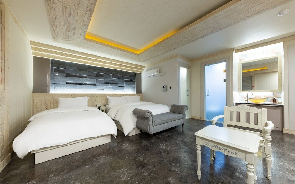 Фото Daejeon Yongjeon Bobos