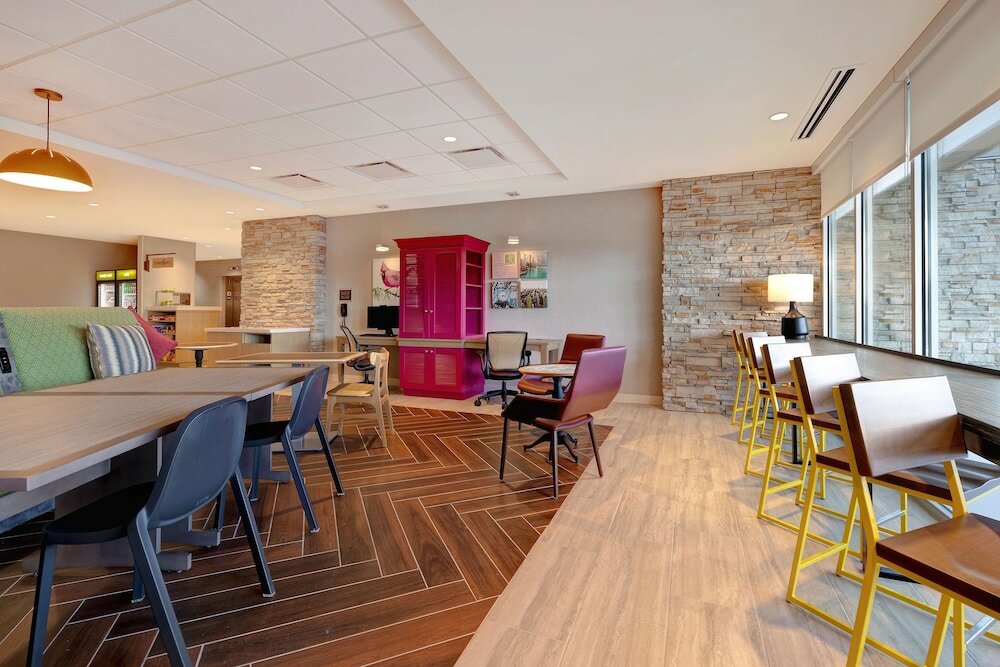Фото Home2 Suites by Hilton Lincolnshire Chicago