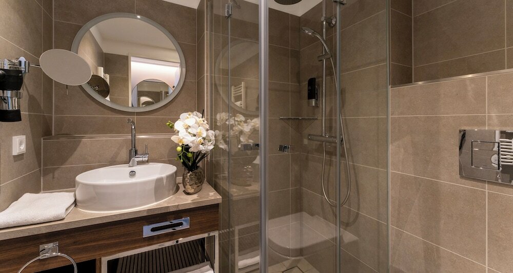 Фото Plaza Premium Muenchen