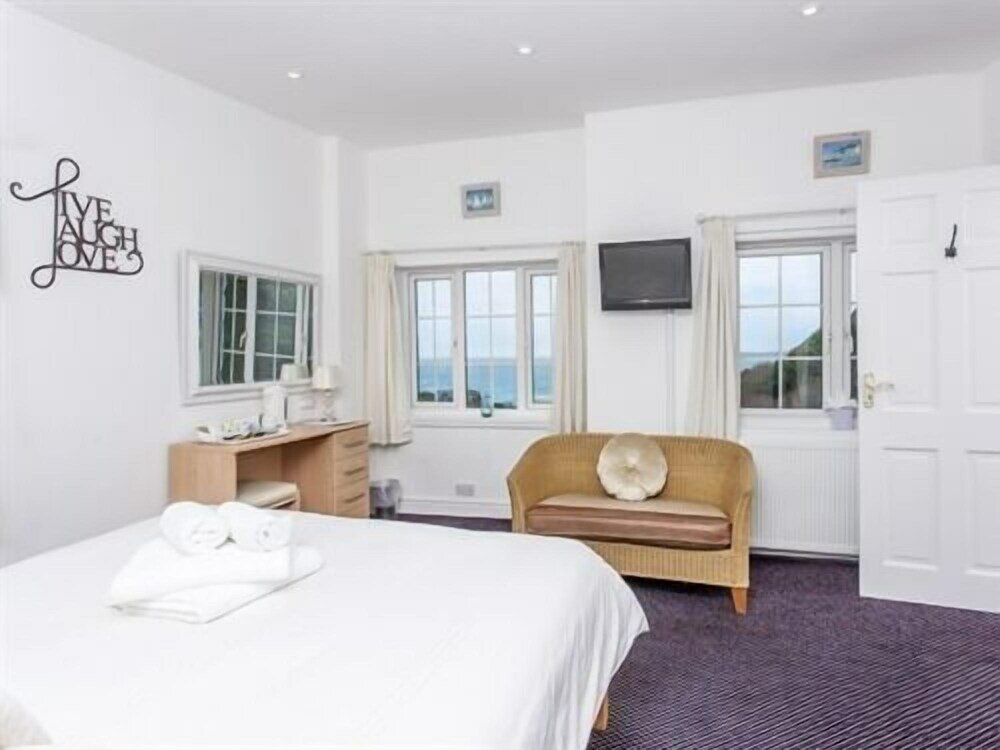 Фото The Driftwood Spars