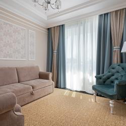 Фото Династия