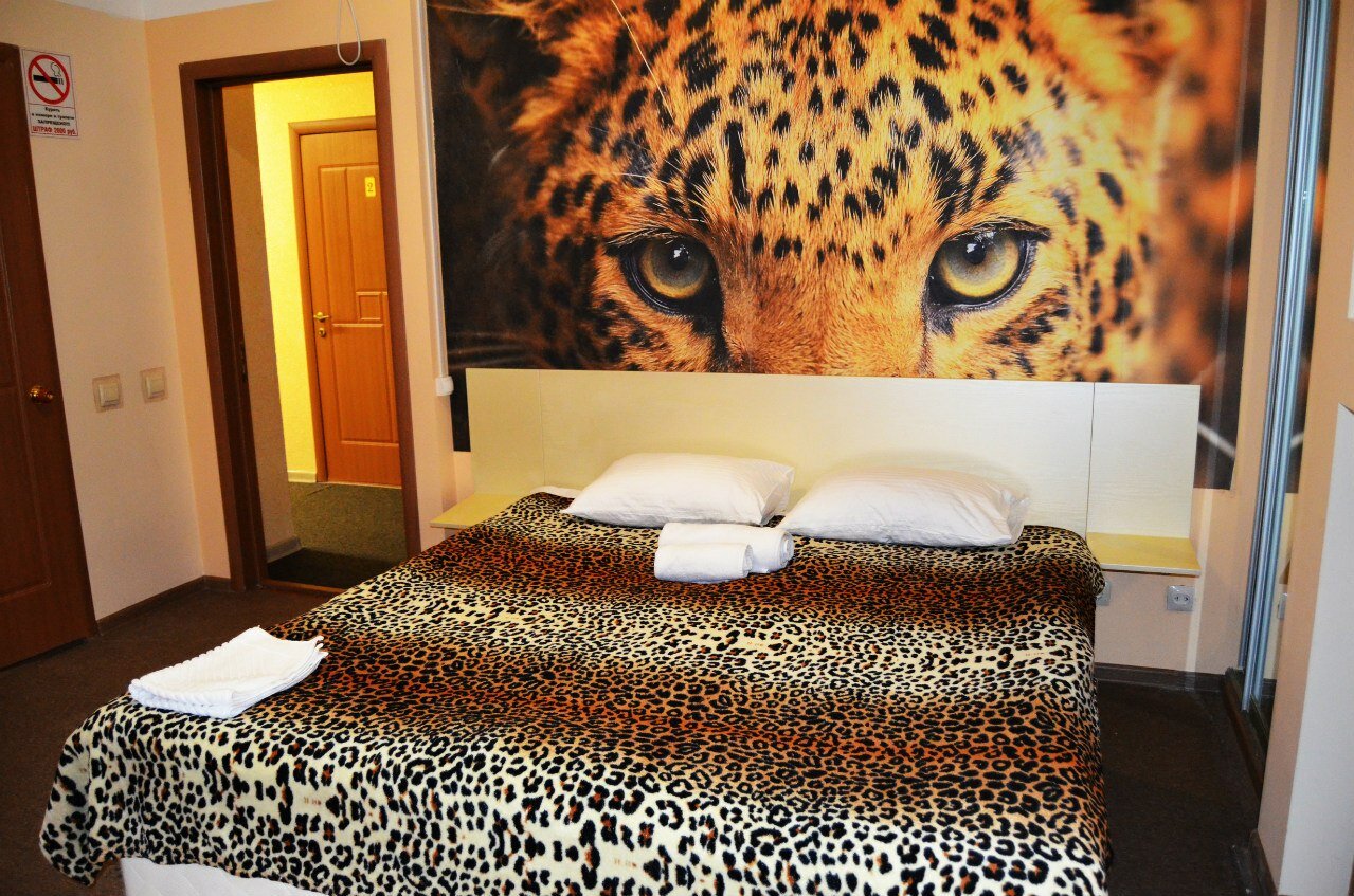 Фото отеля 2