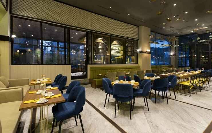 Hotel Aviary Bintaro, Earth, photo