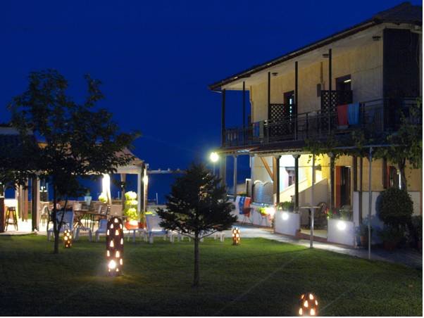 Фото Kamelia & Semeli Hotel