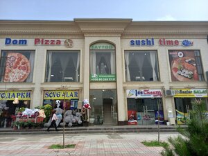 Pizza&Sushi (Ipak Yuli Street, 7), cafe