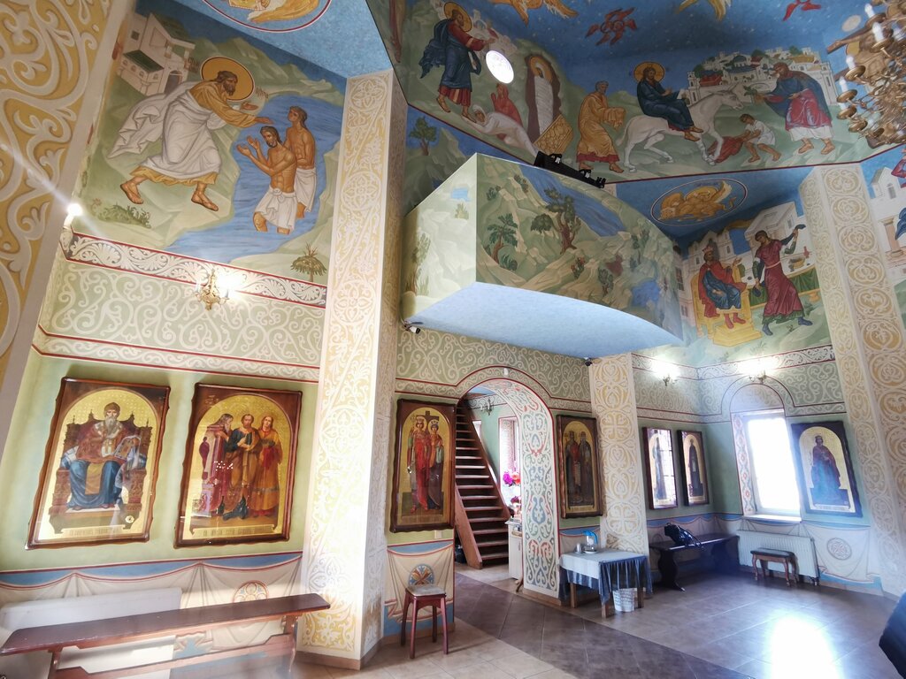 Iglesia ortodoxa Tserkov Rozhdestva Ioanna Predtechi na Vostryakovskom kladbishche, , foto