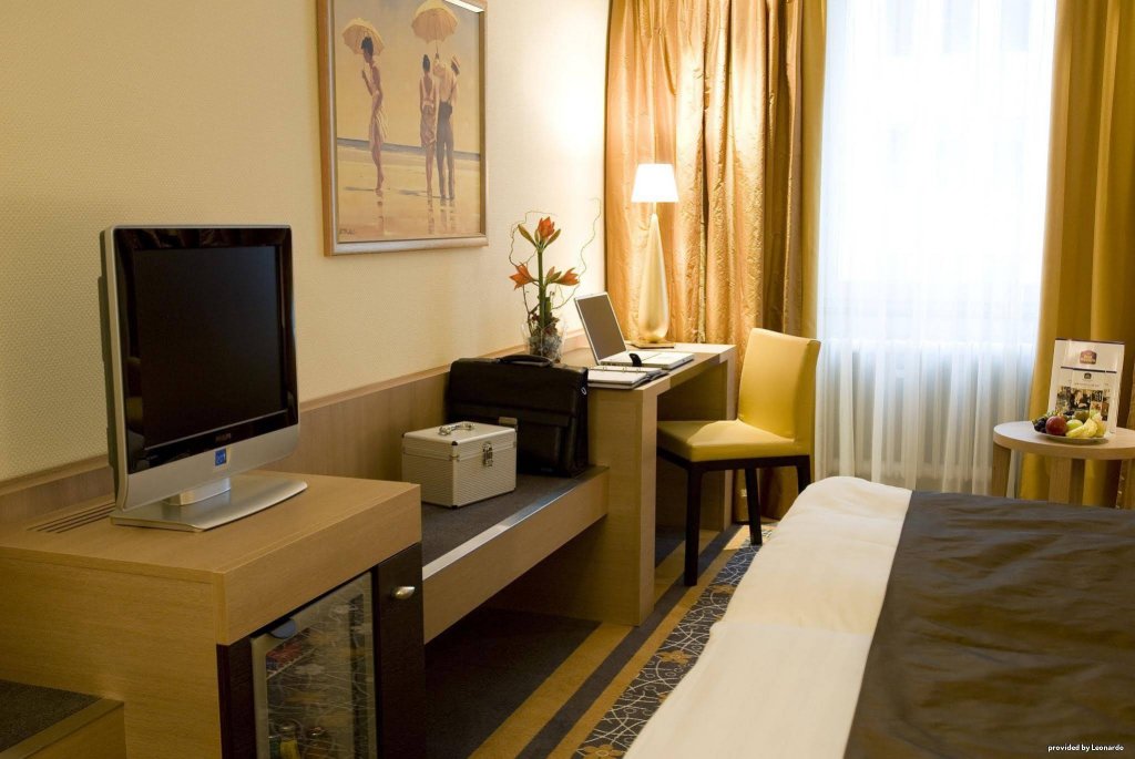 Фото Favored Hotel Domicil