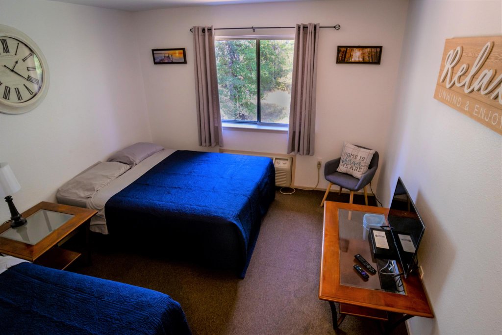 Фото Brownsville Motel