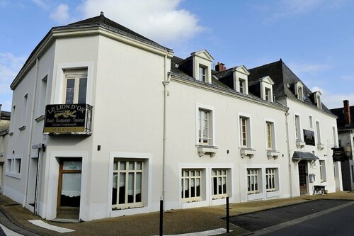 Гостиница Hôtel le Lion d'Or в Анжере