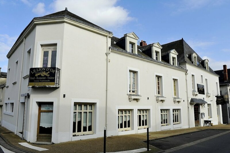 Гостиница Hôtel le Lion d'Or