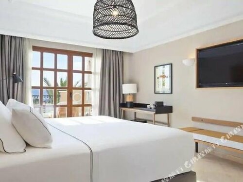 Гостиница The Level at Melia Villaitana в Провинции Валенсия