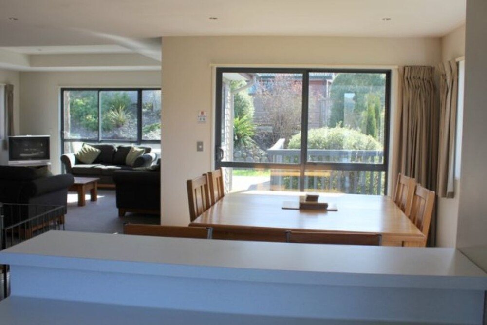 Фото 23a Leamington Street