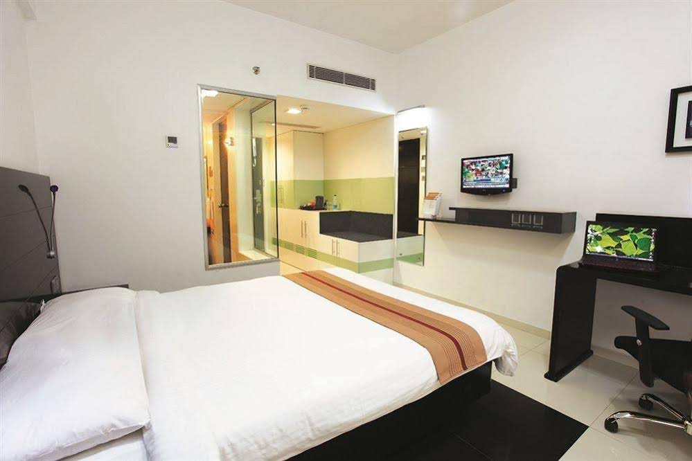 Фото Keys Select by Lemon Tree Hotels, Ludhiana