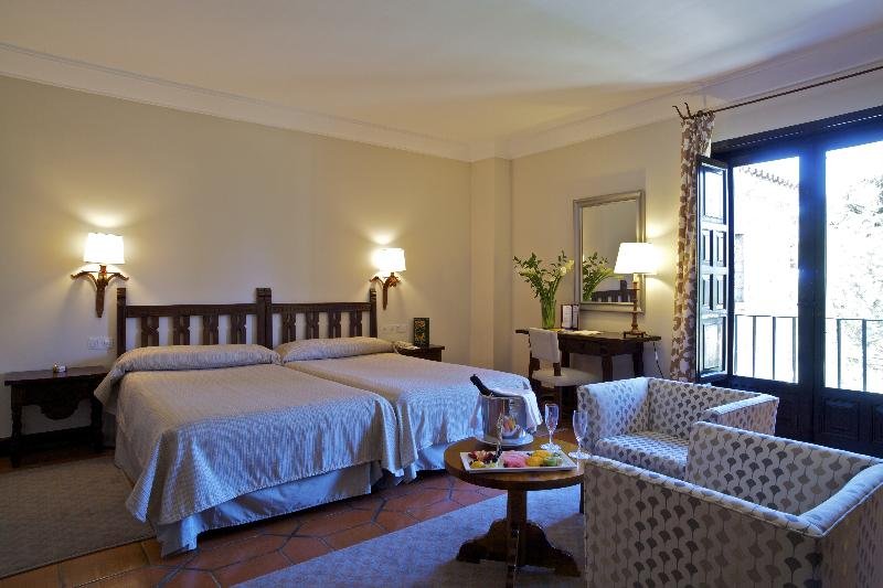 Фото Parador De Avila