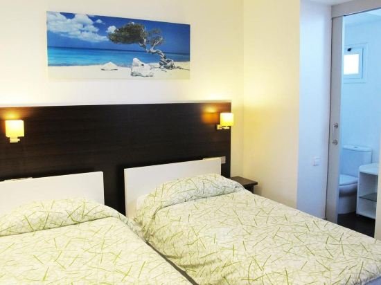 Фото Barcelona Mar Hostel