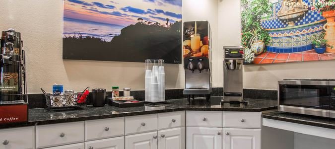 Фото Rodeway Inn Encinitas North