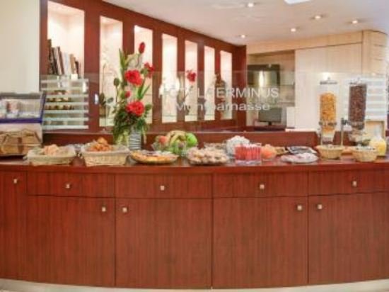 Фото Hôtel Terminus Montparnasse