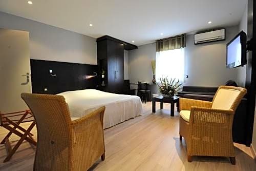 Фото Cottage Hotel