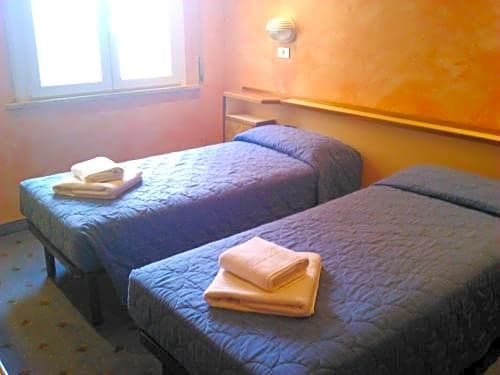 Фото Hotel Villa Itala