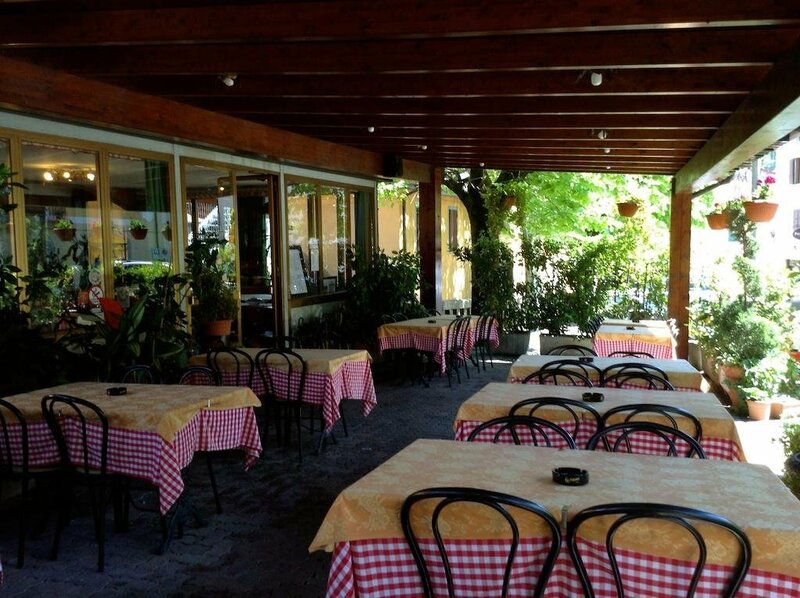 Гостиница Albergo Ristorante Da Carlino