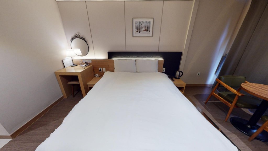 Фото Luce Bridge Hotel